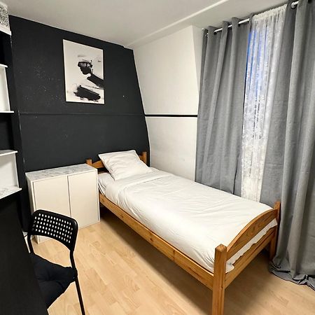 Une Belle Maison Avec 2 Chambre Croix ภายนอก รูปภาพ